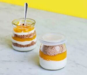 Mango & yoghurt layer pots