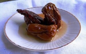 Stewed cashew apples