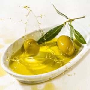 Nourishing Hair Mask with Rosemary Infusion and Olive Oil